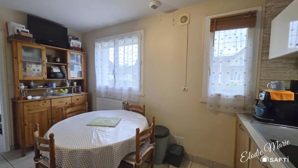 Maison individuelle de 113m2 sur sous-sol complet.