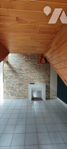 REDON - 143/161A - Centre Ville - Dans un immeuble de standing, proche écoles et commences, App...