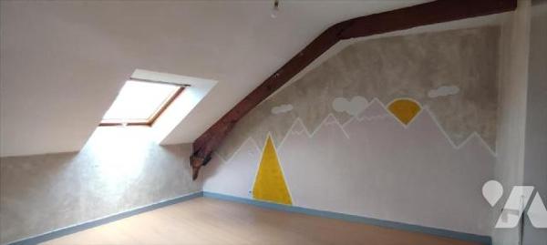 REDON - 143/161A - Centre Ville - Dans un immeuble de standing, proche écoles et commences, App...