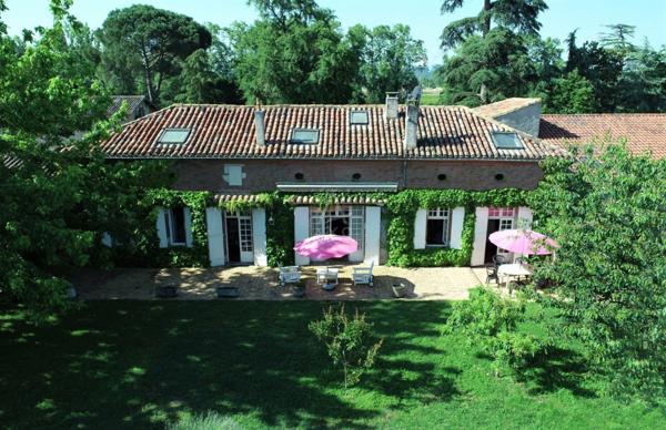 VALENCE D'AGEN - Belle Toulousaine bourgeoise du XlXe,