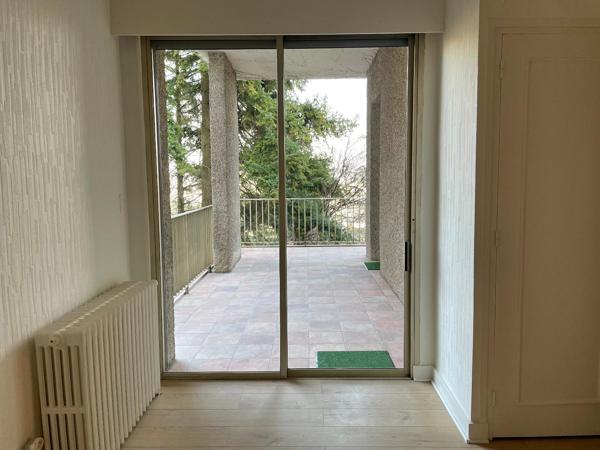 Appartement · Location Ste-Foy-Les-Lyon (69110) 2 pièces · 52m²