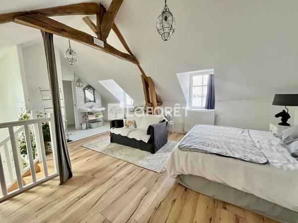 Achat maison près de FONTAINEBLEAU - 7 pièce(s) - 234 m² - 717 000 €