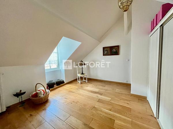 Achat maison près de FONTAINEBLEAU - 7 pièce(s) - 234 m² - 717 000 €