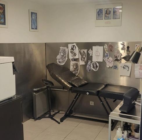 Droit au bail local artisanal/commercial de 75m2 à ORAISON