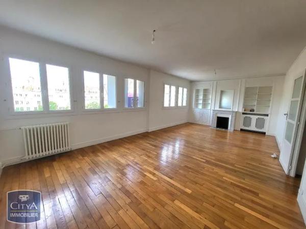 Appartement à louer 4 pièces 111.59m²