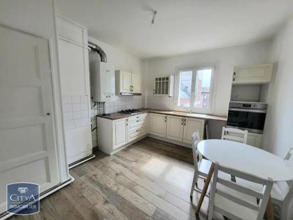 Appartement à louer 4 pièces 111.59m²