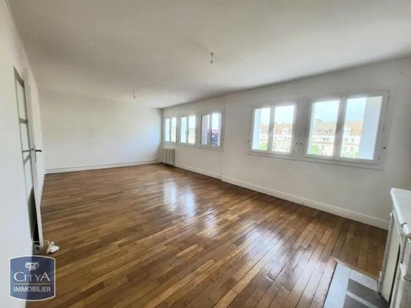 Appartement à louer 4 pièces 111.59m²