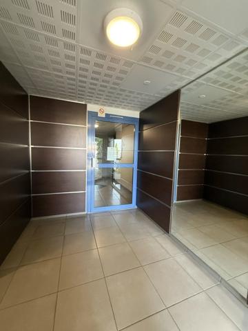 Vente / Appartement T2 à Saint-Juéry (81160)