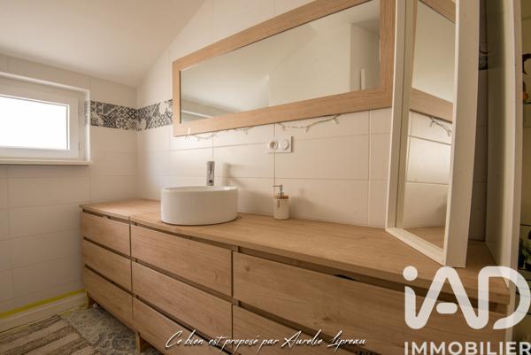 Maison à vendre 5 pièces 106 m² Doué-en-Anjou