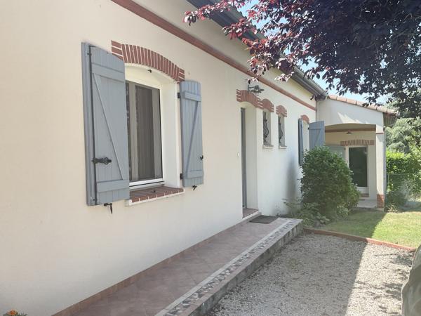 Maison T6 avec garage sur beau terrain de 1300m2