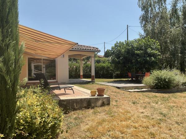 Maison T6 avec garage sur beau terrain de 1300m2