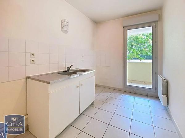 Appartement à louer 2 pièces 48.82m² Neuville-sur-Saône (69250)