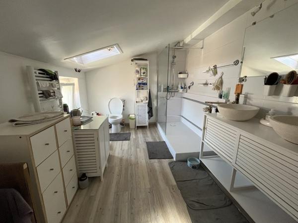 Maison 72 345 € Champagne-Mouton 3 p 84 m² DPE E