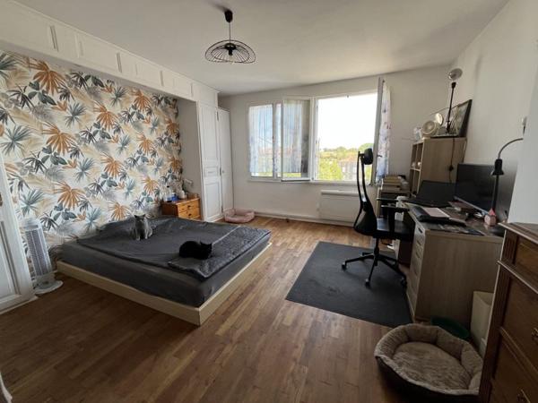 Maison 72 345 € Champagne-Mouton 3 p 84 m² DPE E