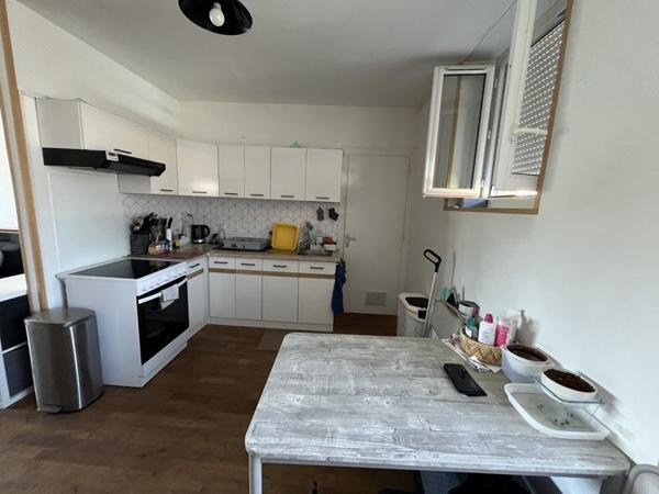 Maison 72 345 € Champagne-Mouton 3 p 84 m² DPE E
