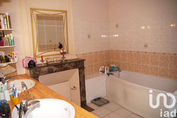 Maison à vendre 9 pièces 275 m² Dournazac