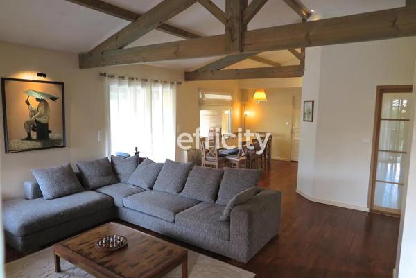 Maison 6 pièces - 180 m² Bien prestige