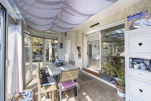 13012 Marseille – Un coin de paradis au cœur de la ville Maison provençale avec piscine et véranda