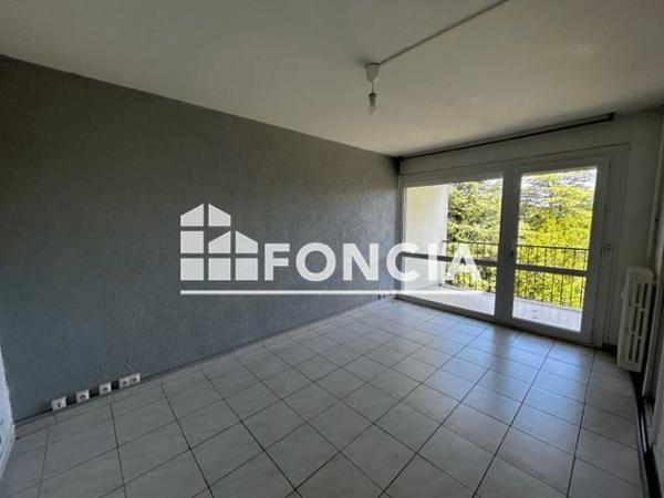 Location Appartement 2 pièces 43.54 m² - 14 RUE DE LA GIBAUDERIE Poitiers 86000