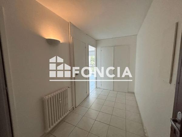 Location Appartement 2 pièces 43.54 m² - 14 RUE DE LA GIBAUDERIE Poitiers 86000