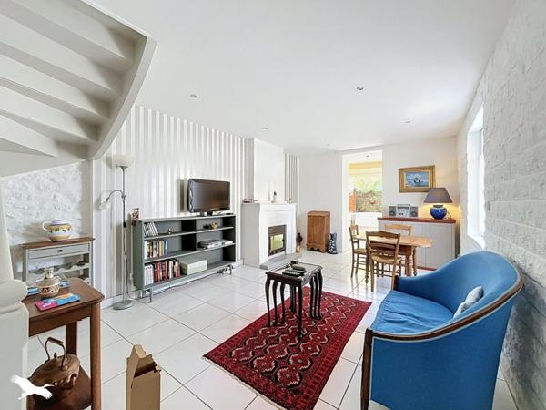 Maison 250 275 € Royan 3 p 89 m² DPE E