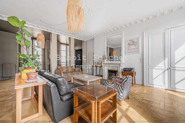 Paris (75010) Paris Centre - très bel appartement de 149m2 traversant et lumineux