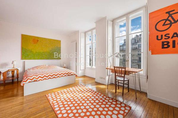 Paris (75010) Paris Centre - très bel appartement de 149m2 traversant et lumineux