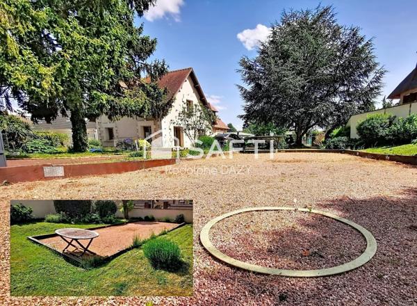 Villa 7 pièces avec piscine couverte