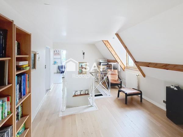Villa 7 pièces avec piscine couverte