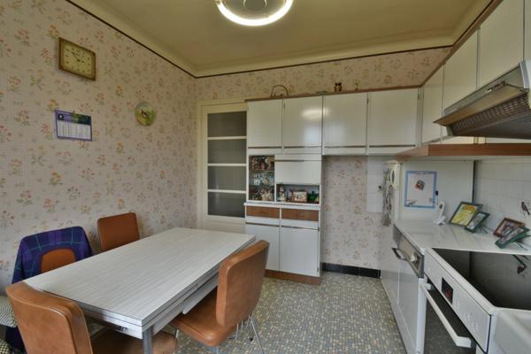 Maison familiale, dans un charmant hameau - LA CHATRE LANGLIN (36)