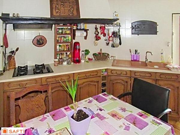 Proche centre ville et gare direct Paris