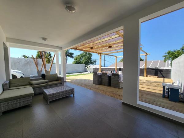 Villa F4 contemporaine neuve de standing