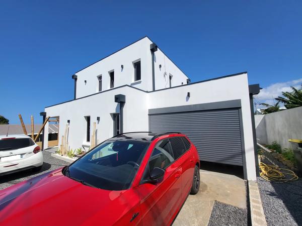 Villa F4 contemporaine neuve de standing