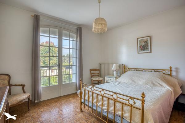 Maison à vendre |  Pineuilh |  8 pièces | 207 m²