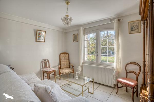 Maison à vendre |  Pineuilh |  8 pièces | 207 m²