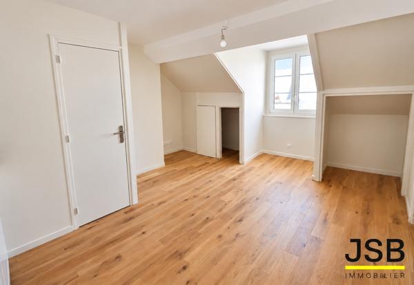 75002 – Le Sentier | Charmant 2 pièces rénové de 28 m² au 4eme et dernier étage
