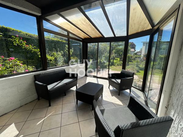 Maison plain-pied lumineuse avec jardin - Beynost