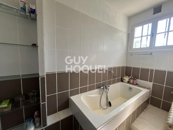 Maison plain-pied lumineuse avec jardin - Beynost