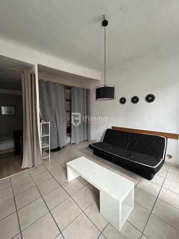 T1 bis - rue des bons enfants 13006