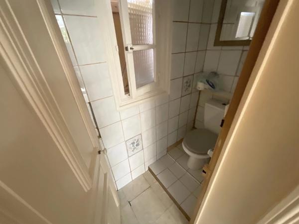 Maison de 1930 -  Trois Chambres - 464m2 de Terrain