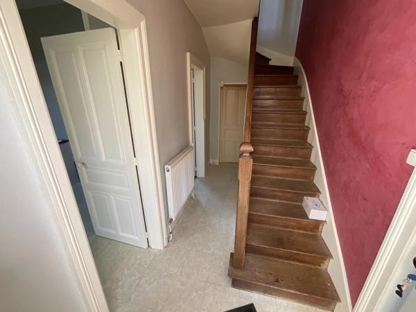 Maison de 1930 -  Trois Chambres - 464m2 de Terrain