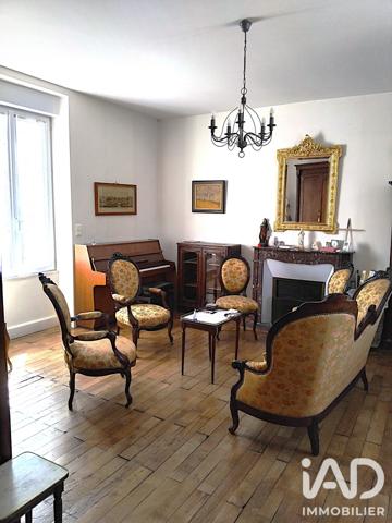 Maison à vendre 9 pièces 196 m² Chantonnay