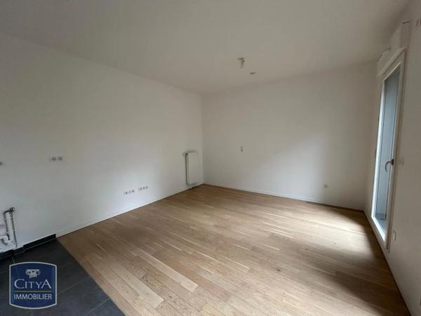 Appartement à louer 1 pièce 32.81m² Rueil-Malmaison (92500)