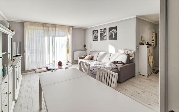 Appartement à vendre    1 pièce • 33,20 m2 Cergy