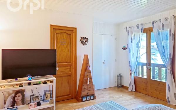 Maison à vendre    7 pièces • 162,49 m2 Étrembières