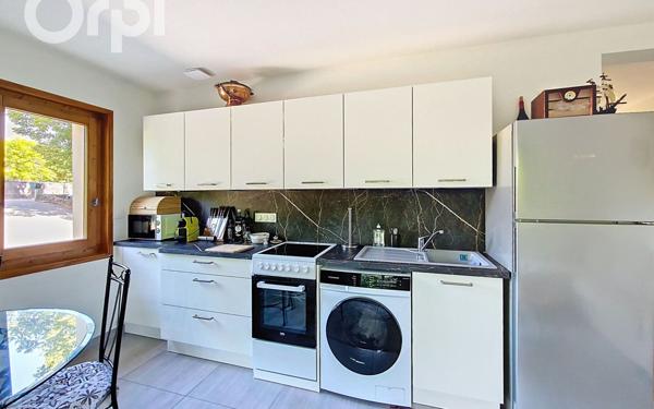 Maison à vendre    7 pièces • 162,49 m2 Étrembières