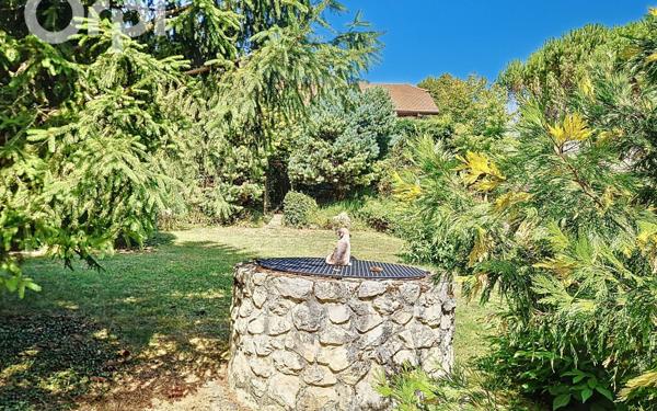 Maison à vendre    7 pièces • 162,49 m2 Étrembières