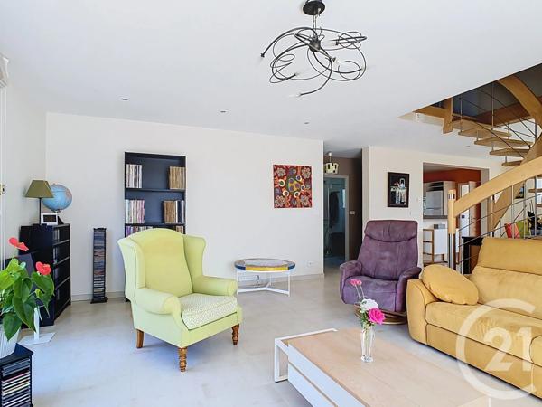 Maison à vendre  5 pièces - 135 m 2   TRELIVAN  - 22