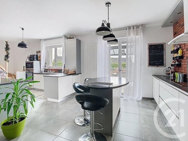 Maison à vendre  6 pièces - 133,16 m 2   DINAN  - 22