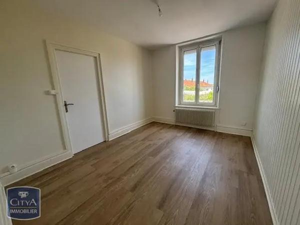 Appartement à louer 3 pièces 58.09m² Golbey (88190)